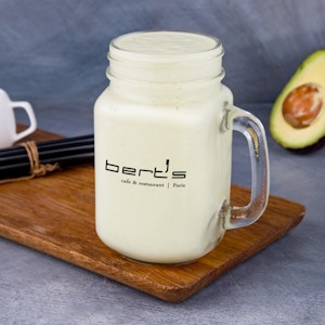 Avocado Smoothie أفوكادو بالحليب وعسل عضوي