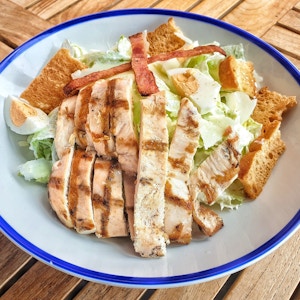 Chicken Caesar Salad(s) - سلطة سيزر (ب)