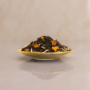 Black Tea W/ Berry شاي أسود بالتوت