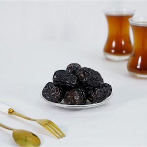 Dates Ajwa تمر عجوه