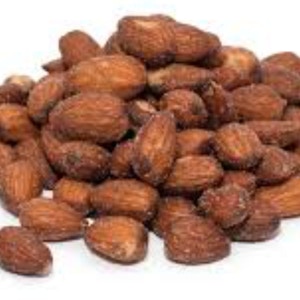 Large smoked Almond لوز مدخن حجم كبير