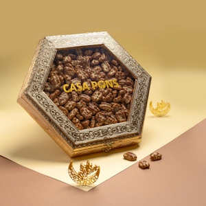 Medium Gold Pecan Box