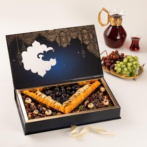 Premium Dried Fruits Box