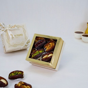 Small stuffed dates gift box