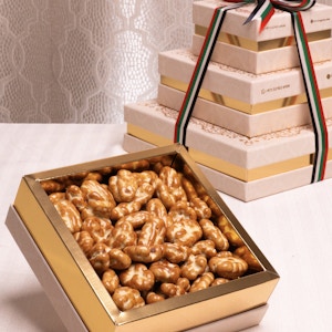 UAE Medium offwhite luxury Pecan Box