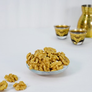 Walnut extra light جوز فاتح