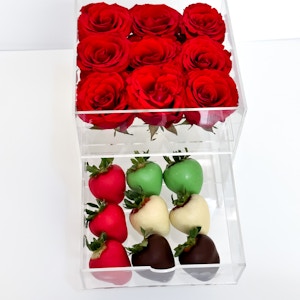 Acrylic Premium Box Red "Flag Day"