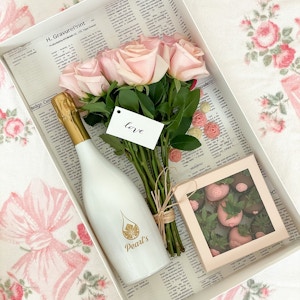 Exclusive Package MoP in Collaboration with Pearl De France