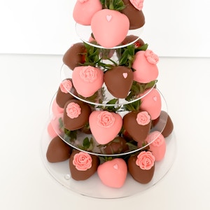 Pinky & Milk Strawberries Tower