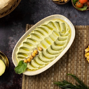 Hummus W Avocado حمص بالأفوكادو