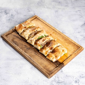 Small Feteer W Minced Meat فطيرة صغيرة باللحم المفروم