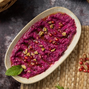 Yogurt W Beetroot زبادي بالبنجر
