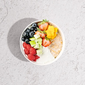 Overnight Oats - Mango & Berries