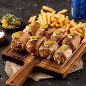 JJ Shawarma Rolls
