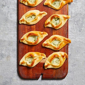 Mixed Cheese Pastry (1 Pc)