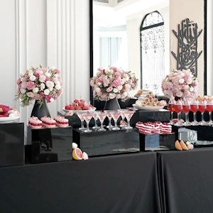 Black Buffet البوفيه الأسود