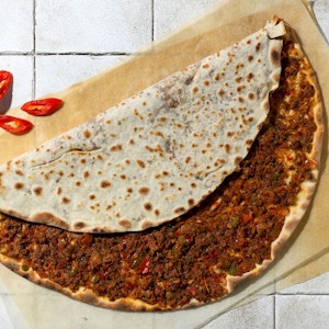 Spicy Lahm Bil Ajine