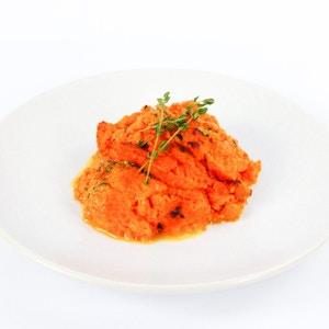 Root vegetable mash with garlic herb butter- 431g