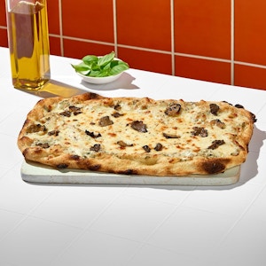 Truffle Delight Large Pinsa 12"