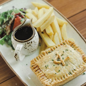Reddy's Aussie Beef Pie