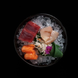 Sashimi Variado Clásico